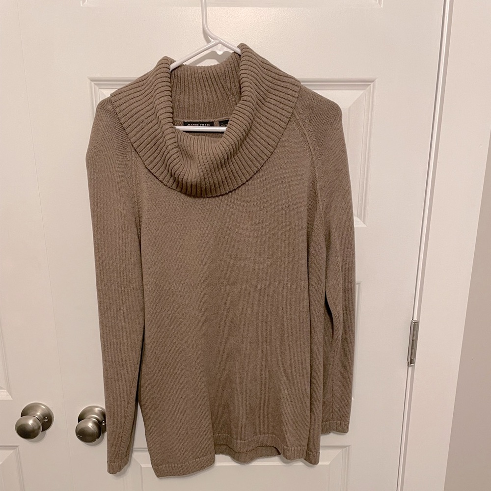 Jeanne Pierre cowl neck sweater large
